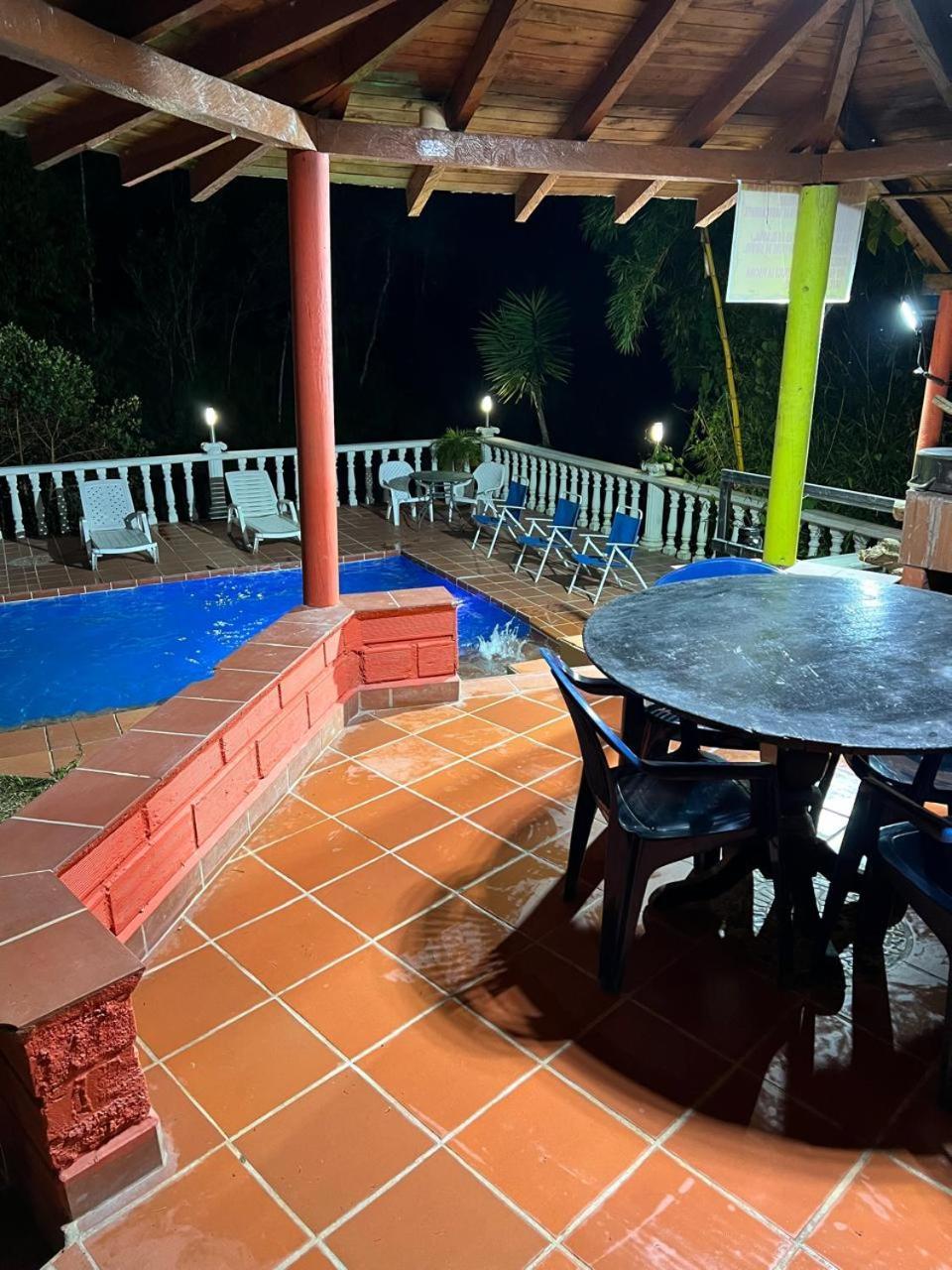 Finca Hotel La Bonita Guatape Guatapé Exterior foto